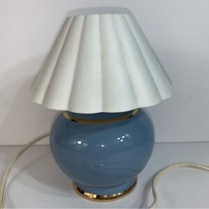 Vintage Gallery art glass 1986 Underwriters Laboratories Japan Portable lam